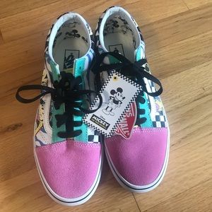 Vans Old Skool Disney 80s Mickey